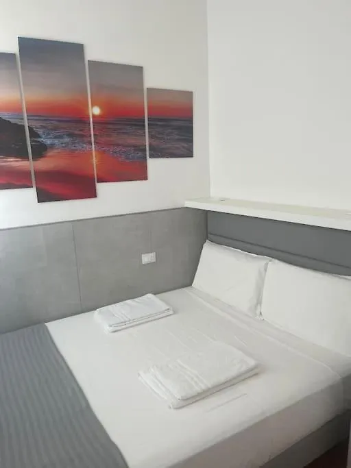 Appartamento 59 Tourist House Bologna Lame - Self Check-In 0*,  Italia